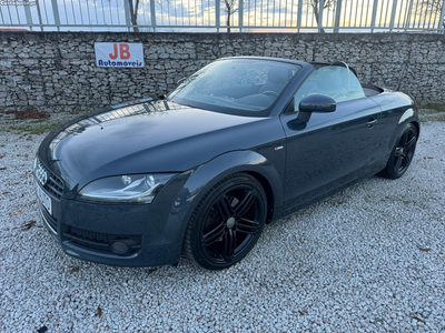 Audi TT Roadster 1.8 TFSi S-line