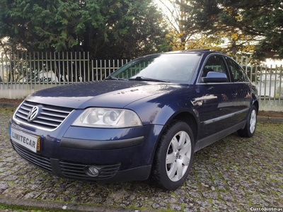 VW Passat 1.9 TDI 130cv NACIONAL 6 Velocidades