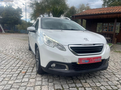 Peugeot 2008 1.4 HDi Active