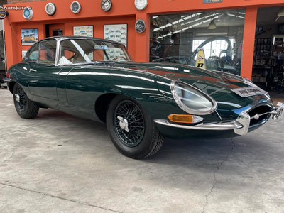 Jaguar E-Type 3.8 FHC