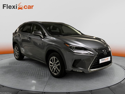 Lexus NX 300h Executive+