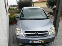 Opel Meriva 1.6 gasolina / GPL