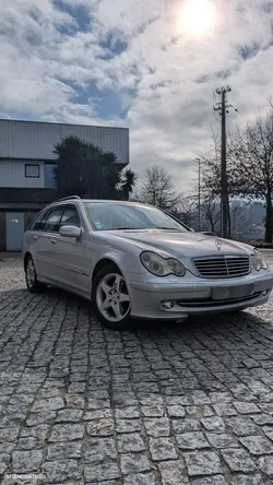 Mercedes-Benz C 220