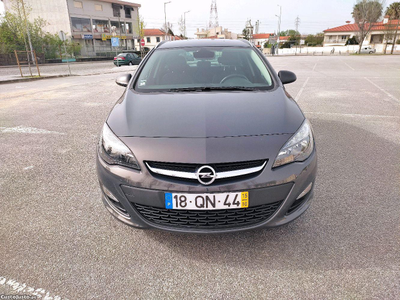 Opel Astra 1.6 cdti cosmo 69 mil kms