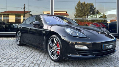 Porsche Panamera Standard