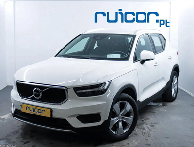 Volvo XC40 2.0 D3 Momentum