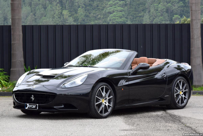 Ferrari California 4.3 V8 2+2 Lug.