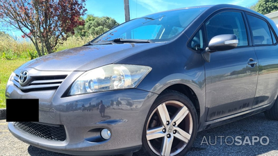 Toyota Auris 1.4 D-4D de 2010