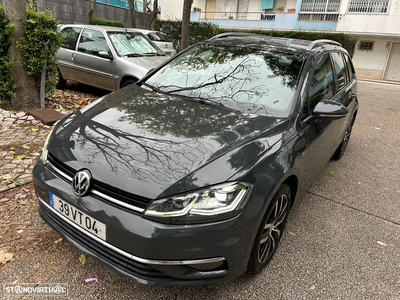 VW Golf Variant 1.6 TDi Confortline DSG