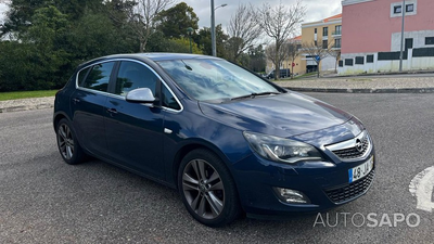 Opel Astra 1.4 T Cosmo de 2010