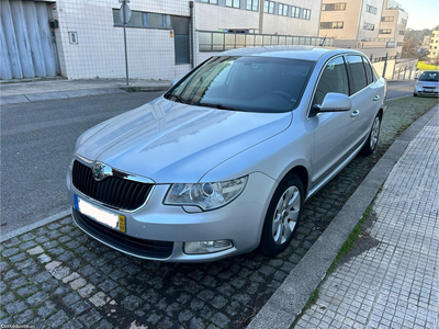 Skoda Superb Limo 1.9 Tdi 105cv - Nacional 1 dono