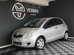 Toyota Yaris 1.0VVT-i (Poucos Klms)