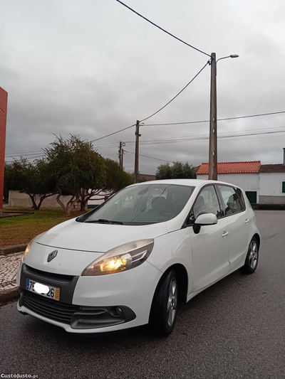 Renault Scénic 1.5 dci dynamique