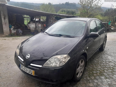 Nissan Primera P12