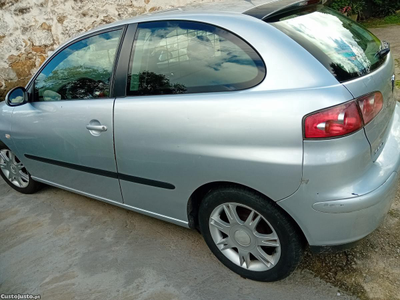 Seat Ibiza 85 cv