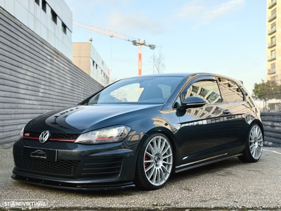 VW Golf 2.0 TSI GTI DSG Performance