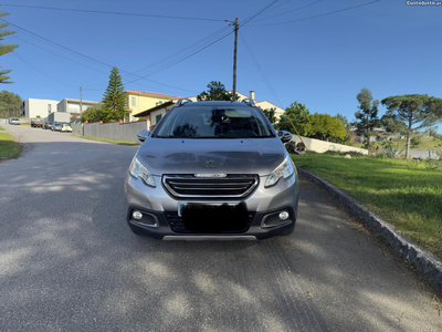 Peugeot 2008 1.6 HDI Allure