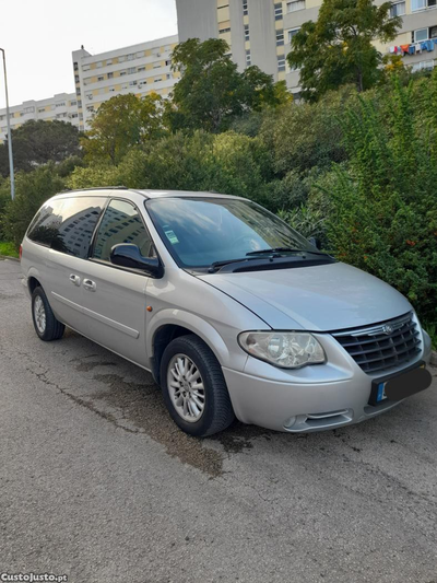 Chrysler Grand Voyager LX 7 Lugares