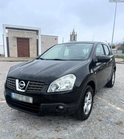 Nissan Qashqai 1.5 dCi 106CV Tekna - Nacional - Motor Novo