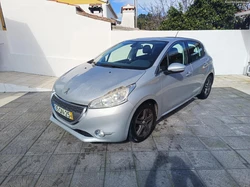 Peugeot 208 1.6 e-HDi 92cv