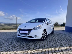 Peugeot 208 1.4 HDi