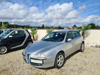 Alfa Romeo 147 1.6 16V Twin Spark 120cv