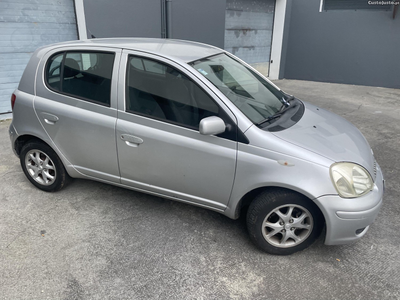 Toyota Yaris 1.0