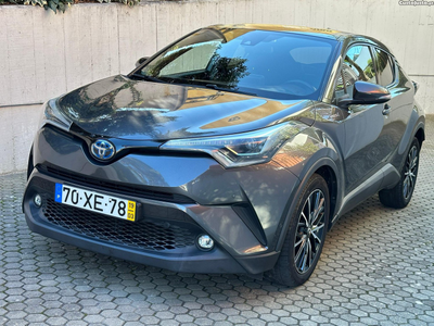 Toyota C-HR 1.8 HSD Exclusive