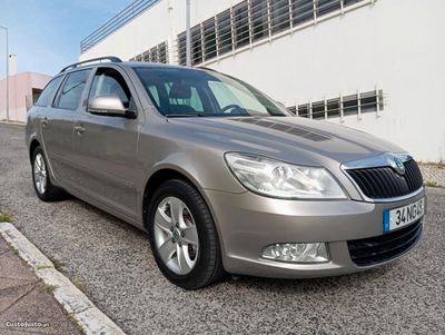 Skoda Octavia BREAK 1.6 TDI DSG