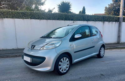 Peugeot 107 1.4HDi ano 2009 Diesel