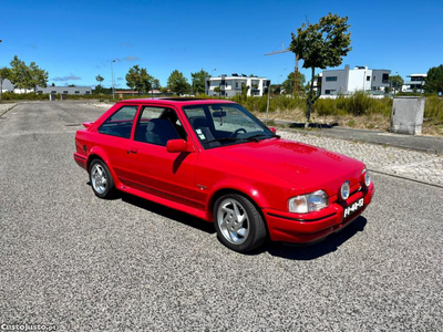 Ford Escort RS TURBO