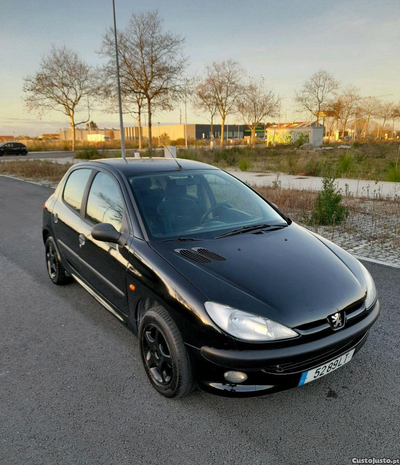 Peugeot 206 1.1 gasolina excelente estado