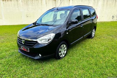 Dacia Lodgy 1.2 TCe Confort 7L