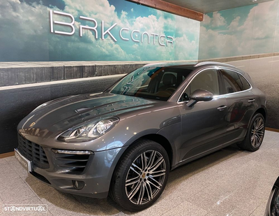 Porsche Macan S