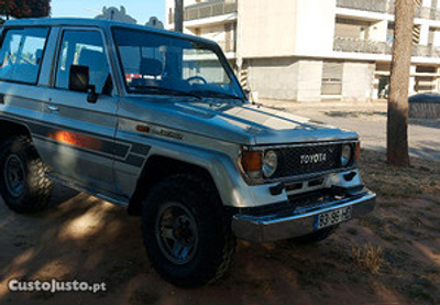 Toyota Land Cruiser land cruiser Lj 70