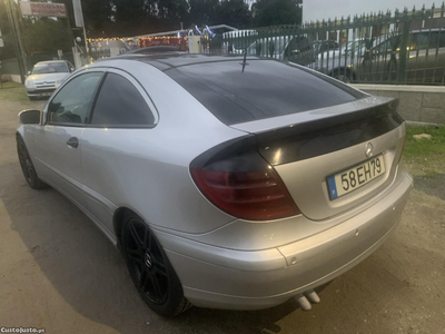 Mercedes-Benz C 220 Sport coupé Cdi