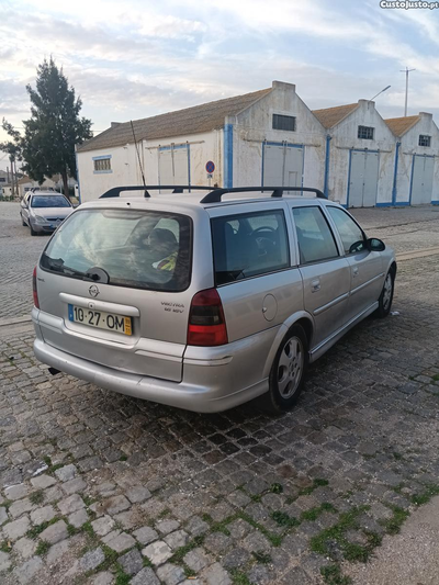 Opel Vectra 1.6