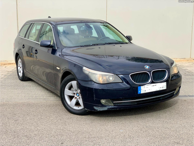 BMW 520 E AUTO LINE MODERN