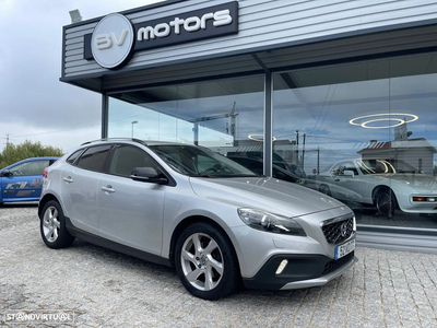 Volvo V40 Cross Country 1.6 D2 Momentum