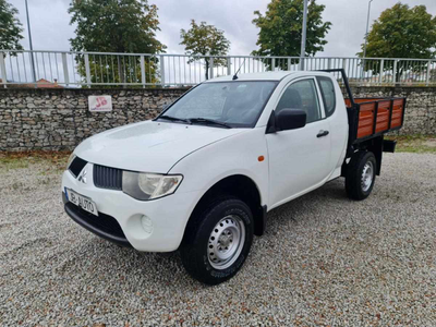 Mitsubishi L200 2.5 DI-D 4X4 3 LUG NACIONAL