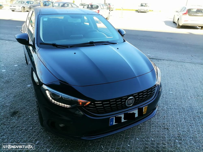 Fiat Tipo 1.3 M-Jet Lounge