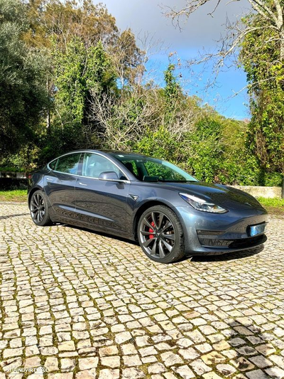 Tesla Model 3 Performance Dual Motor AWD