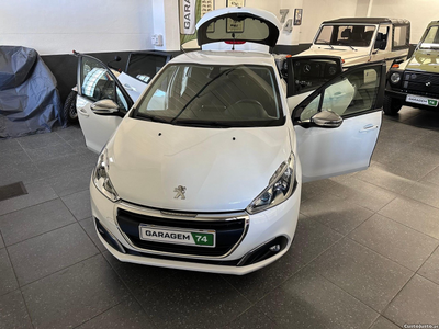 Peugeot 208 1.2 PureTech Style