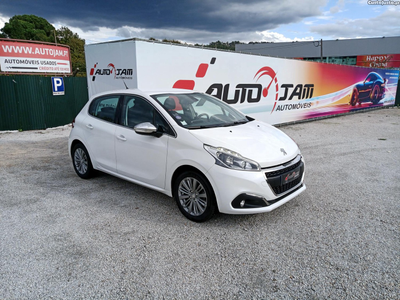 Peugeot 208 (2) 1.2 THP PureTech 110cv Allure 5p