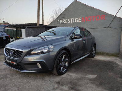 Volvo V40 Cross Country 1.6 D2 Momentum