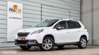 Peugeot 2008 1.2 PureTech Style