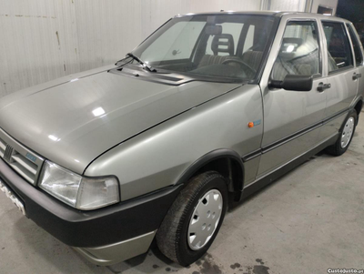 Fiat Uno 5 portas