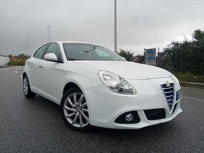 Alfa Romeo Giulietta 1.6 JTDm Exclusive J18