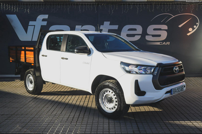 Toyota Hilux 2.4 D-4D 4WD CD CM