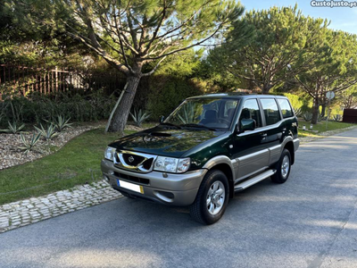 Nissan Terrano II 2.7 TDi SE AC + TA + ABS 125cv NACIONAL